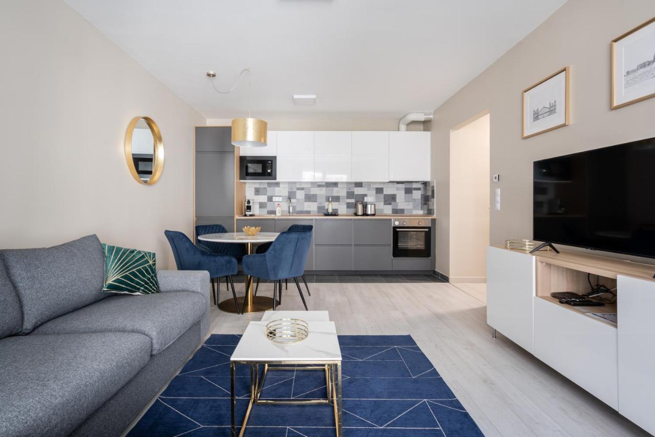 Navy Angel Apartment With Balcony Budapest Extérieur photo